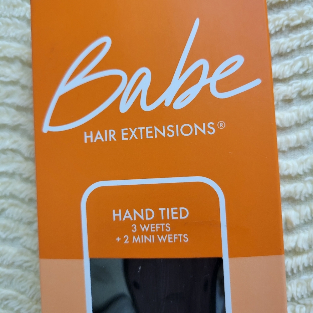 BABE 100% Human Remy Hair Hand Tied Weft Extensions #1 Betty 22.5" Jet Black